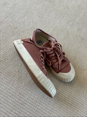 Mauve Canvas Low-Top Sneakers